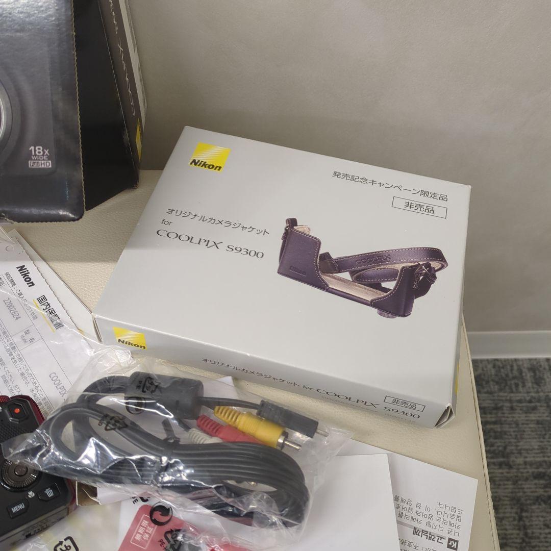 新品　Nikon COOLPIX S9300 レッド コンパクトデジカメ