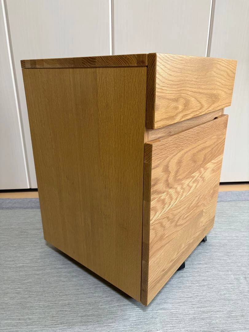 無印良品　オーク無垢材デスクキャビネット