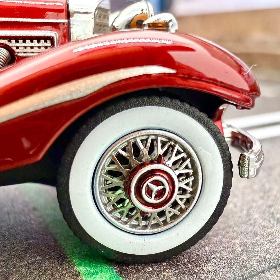 メーセデスベンツ　500K 赤 オープンカー ミニカー　1/64