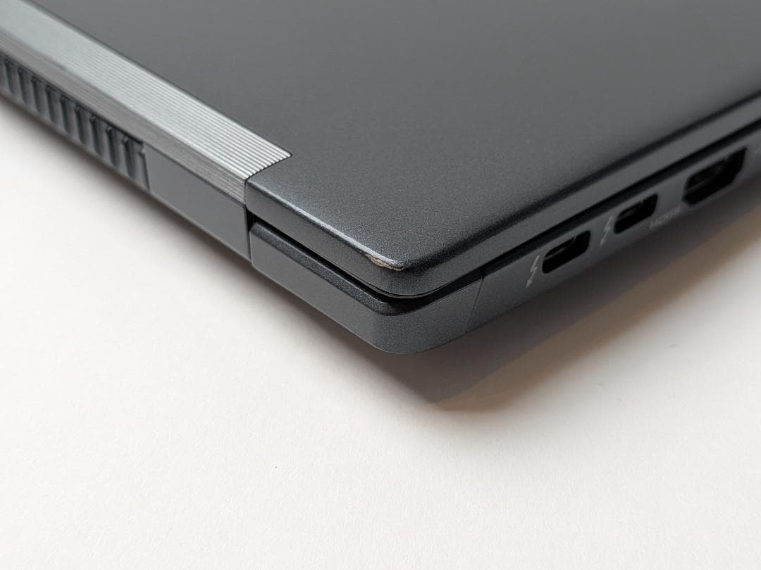 第11世代Core i5 Dynabook G83/HU 185