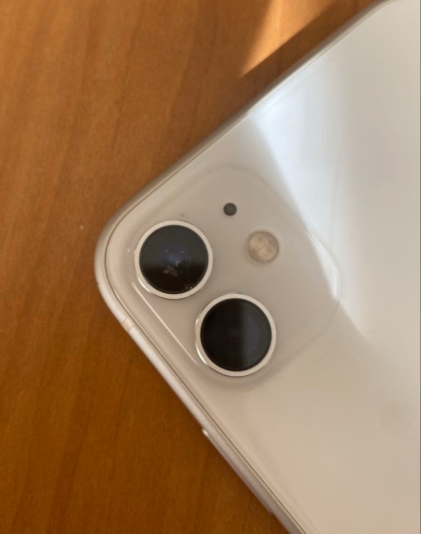 iPhone11 64Gホワイト