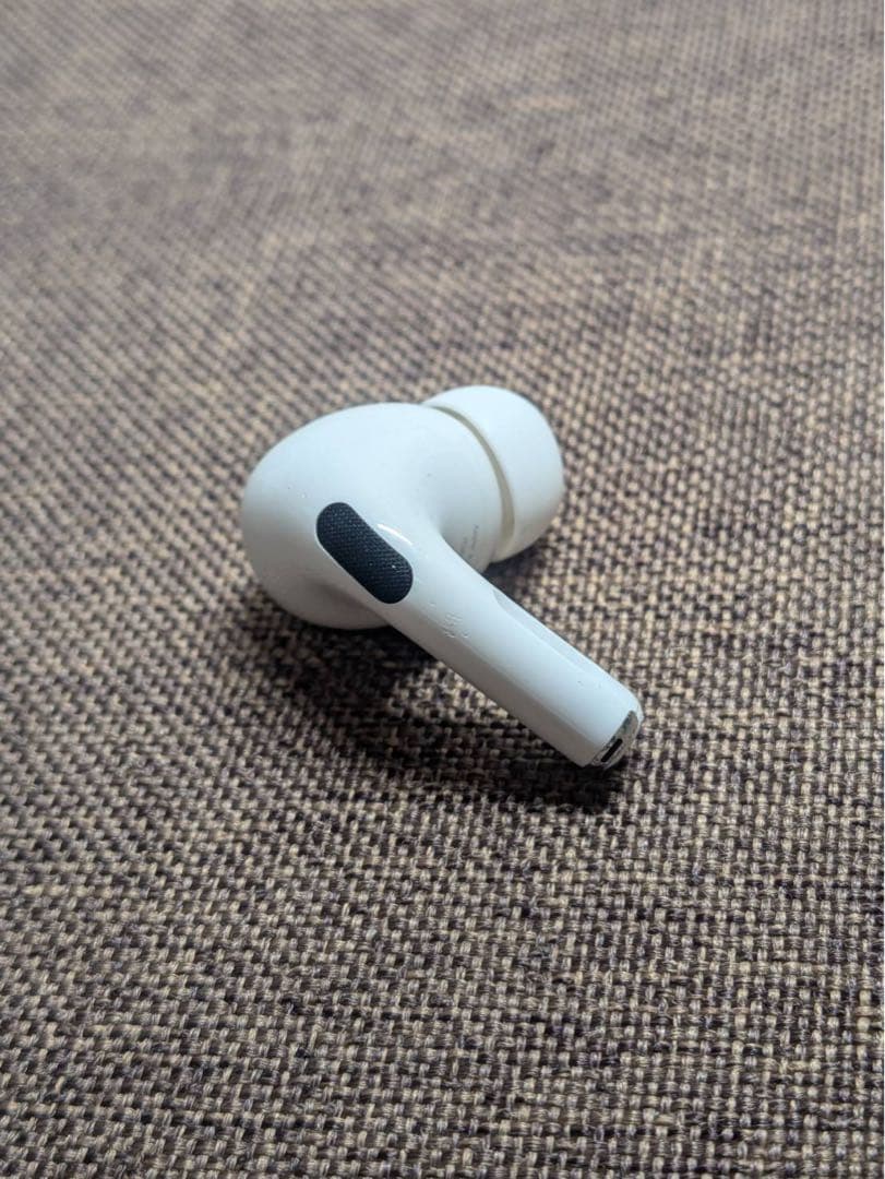右耳 Apple AirPods Pro 第2世代 正規品 片耳1176