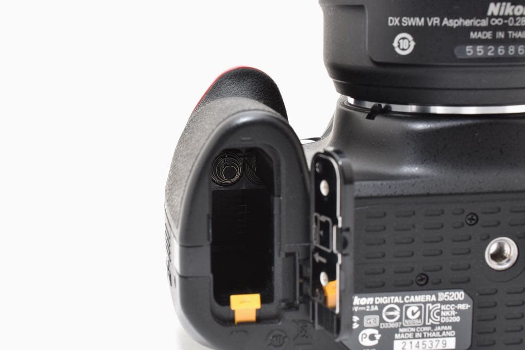 ❤️Nikon D5200❤️ 一眼レフ 手ぶれ補正　スマホ転送可　スマホ転送