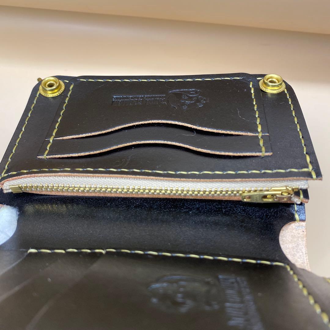 無骨 艶 マチ お札折らずに収納できる手染めミドルトラッカーウォレット BTW