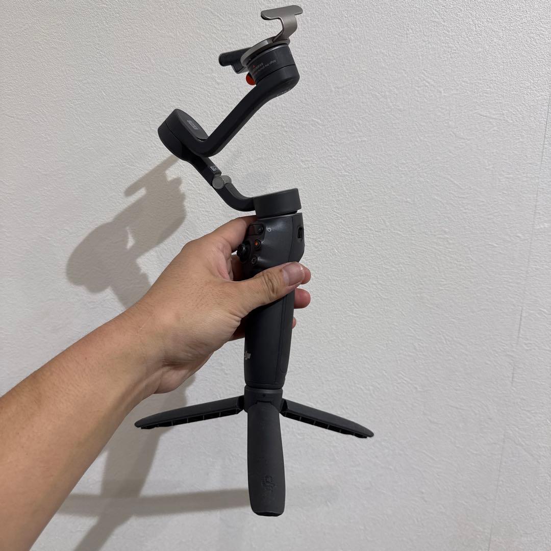DJI スタビライザー ブラック 三脚付き