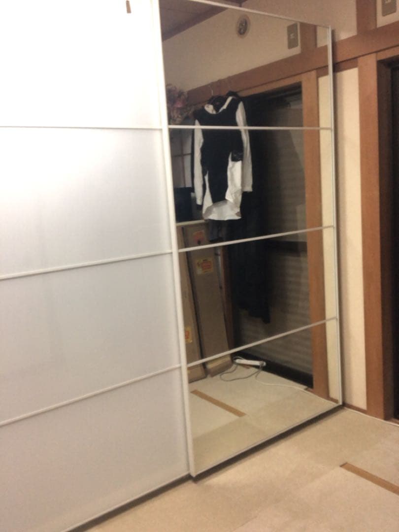 IKEA ワードローブ　PAX クローゼット　オーダーメイド　鏡　ミラー扉