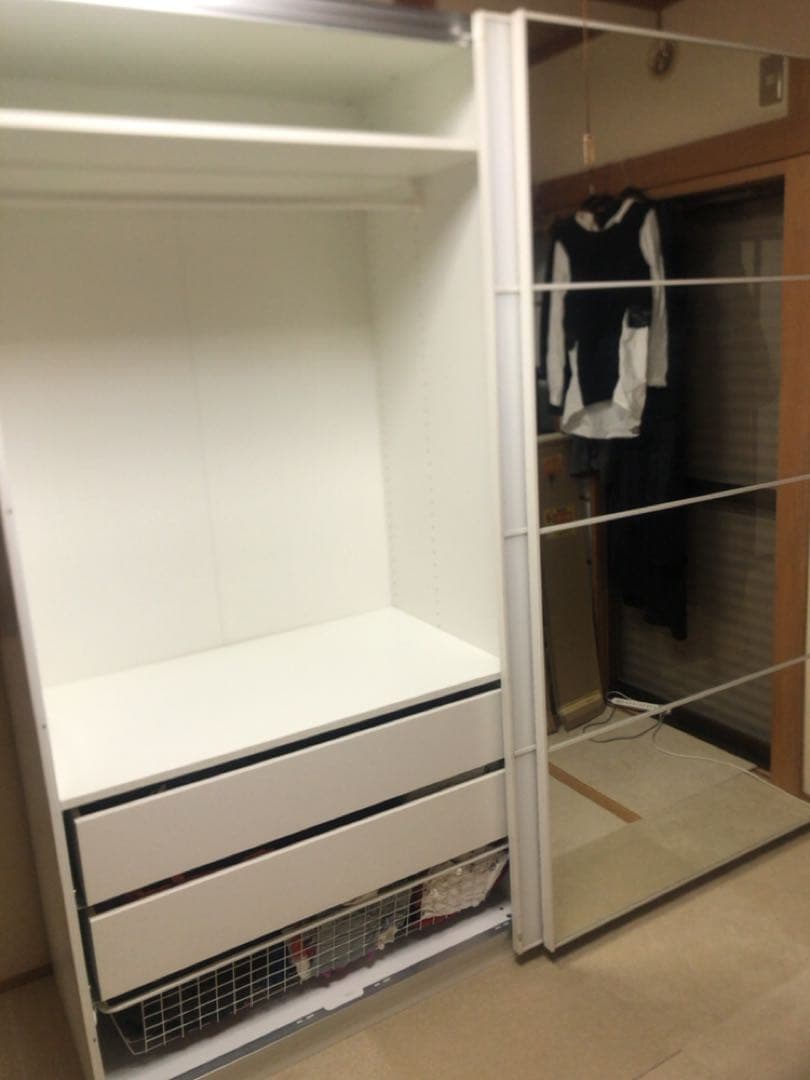 IKEA ワードローブ　PAX クローゼット　オーダーメイド　鏡　ミラー扉