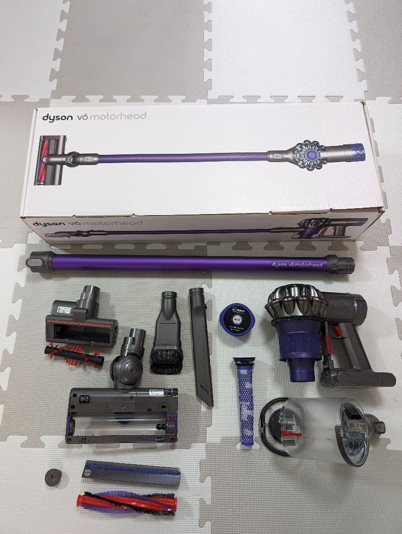 ダイソン掃除機V6　sv07　スタンド付き