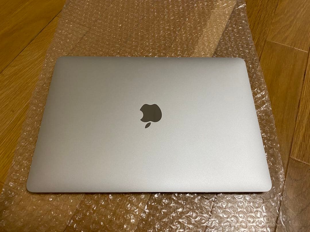 MacBook Air i7 16GB 256GB CTOモデル　【訳あり品】