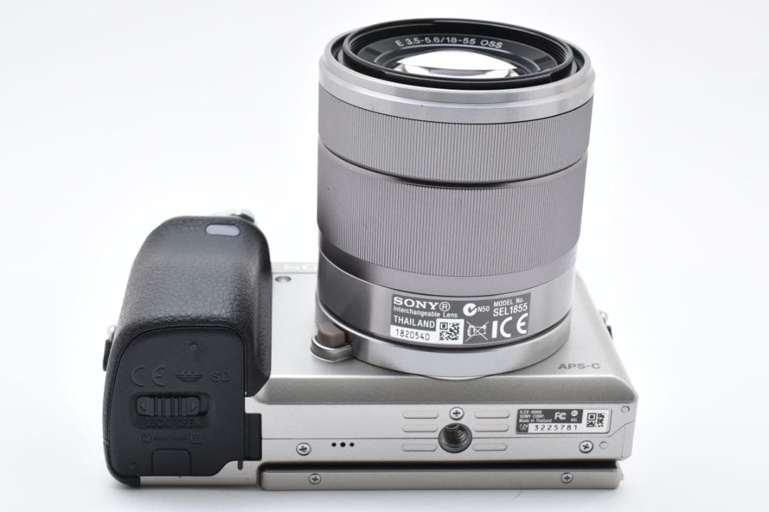 ショット数2031回■美品■SONY α6000 シルバー レンズキット