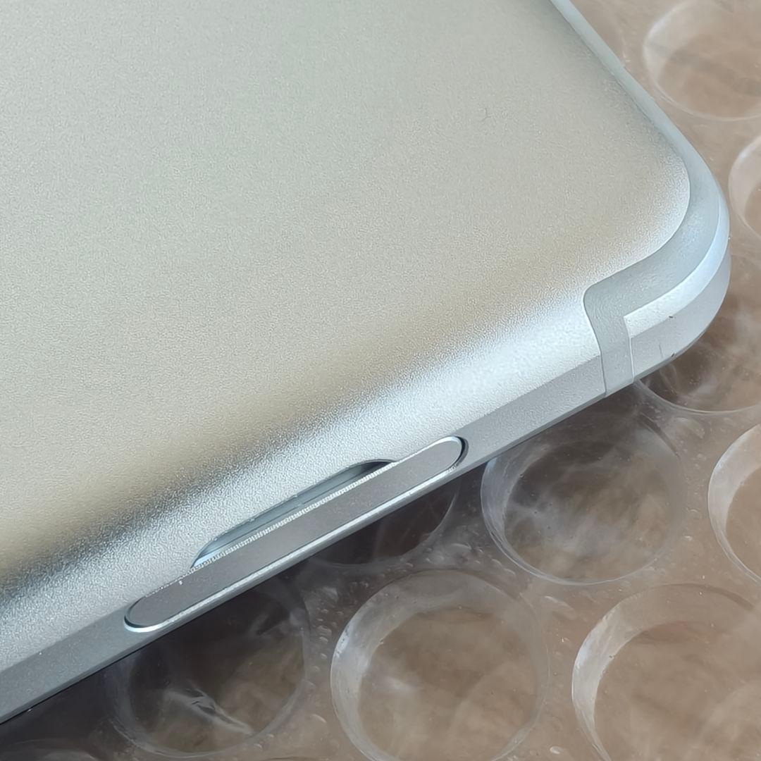 美品　SHARP AQUOS sense4　SH-M15 SIMフリー シルバー