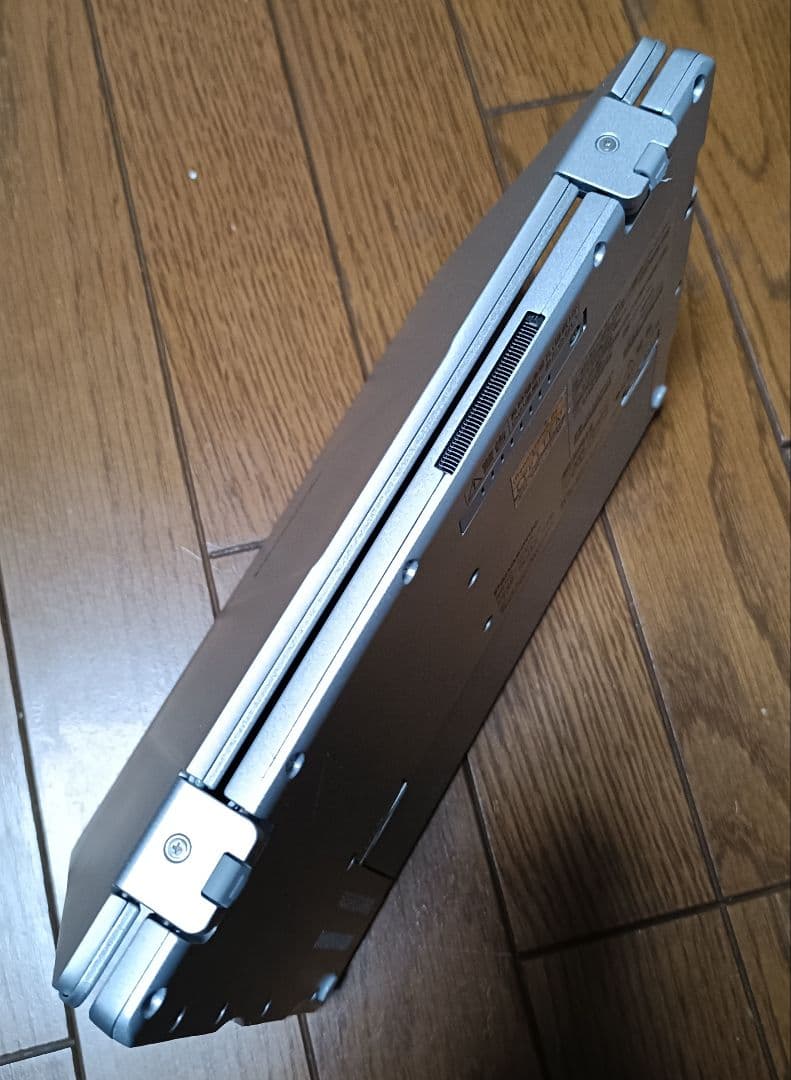 Let's note CF-RZ6 10.1型 Core i5 7Y57 8GB