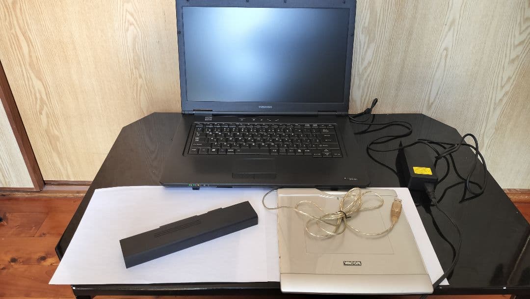 TOSHIBA B552/H (おまけ:ペンタブ・マウス付)