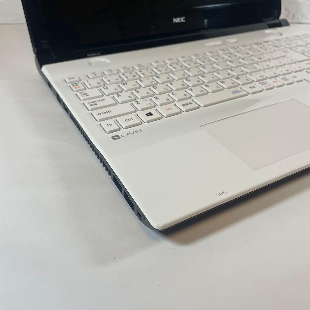 【大容量】SSD512GB☆NEC☆LAVIE☆i3☆ホワイト☆すぐに使える
