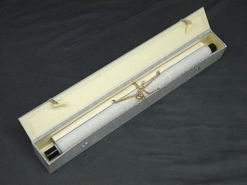 掛軸 凌雲『花間掠影 花鳥図』中国画 絹本 肉筆 箱付き 掛け軸 w050611