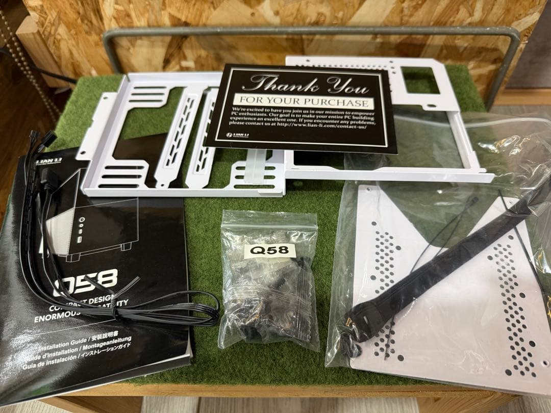 LIANLI Q58-W-4 マザーボード 電源 メモリ 水冷クーラー付