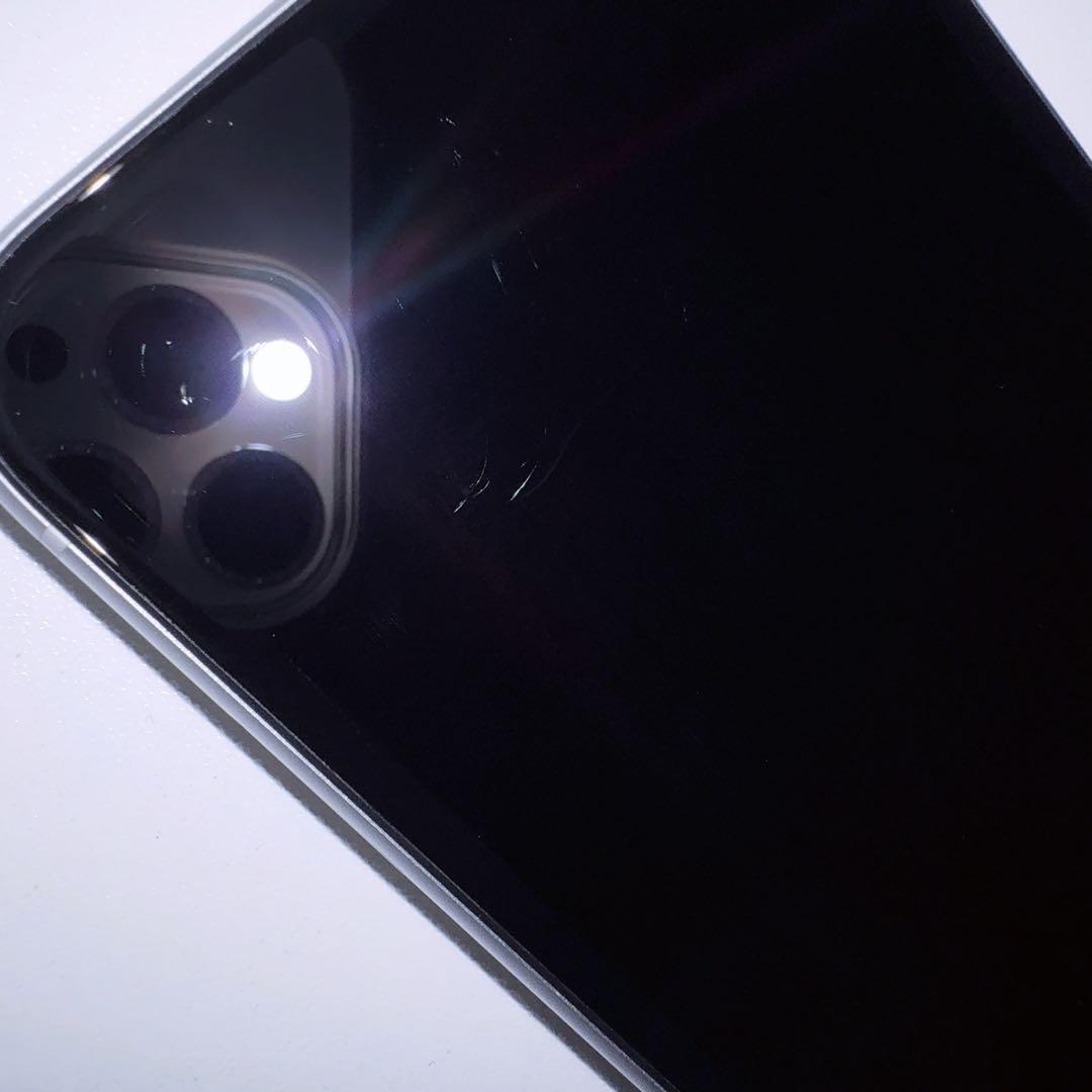 iPhoneXR 本体 ホワイト 箱付き（明日まで値下げ中）