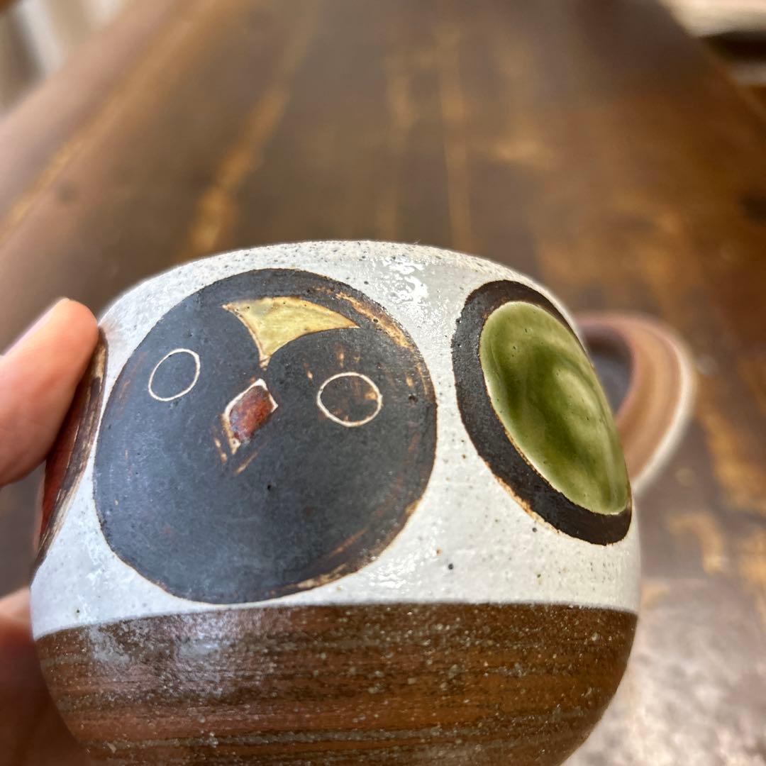 沖縄　やちむん　おなが家　陶芸作家　1点もの　蓋物