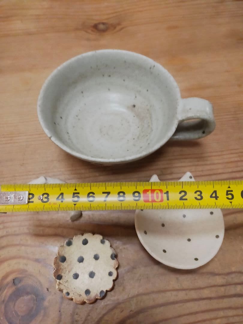 長田恵さん、吉田千穂さん　作家　カップ　猫豆皿　箸置き　セット