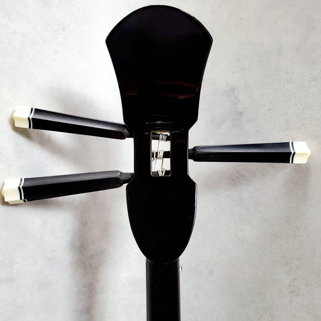 沖縄三線 本蛇皮張り 高級クロコ調ハードケース付き 付属品充実 演奏確認済