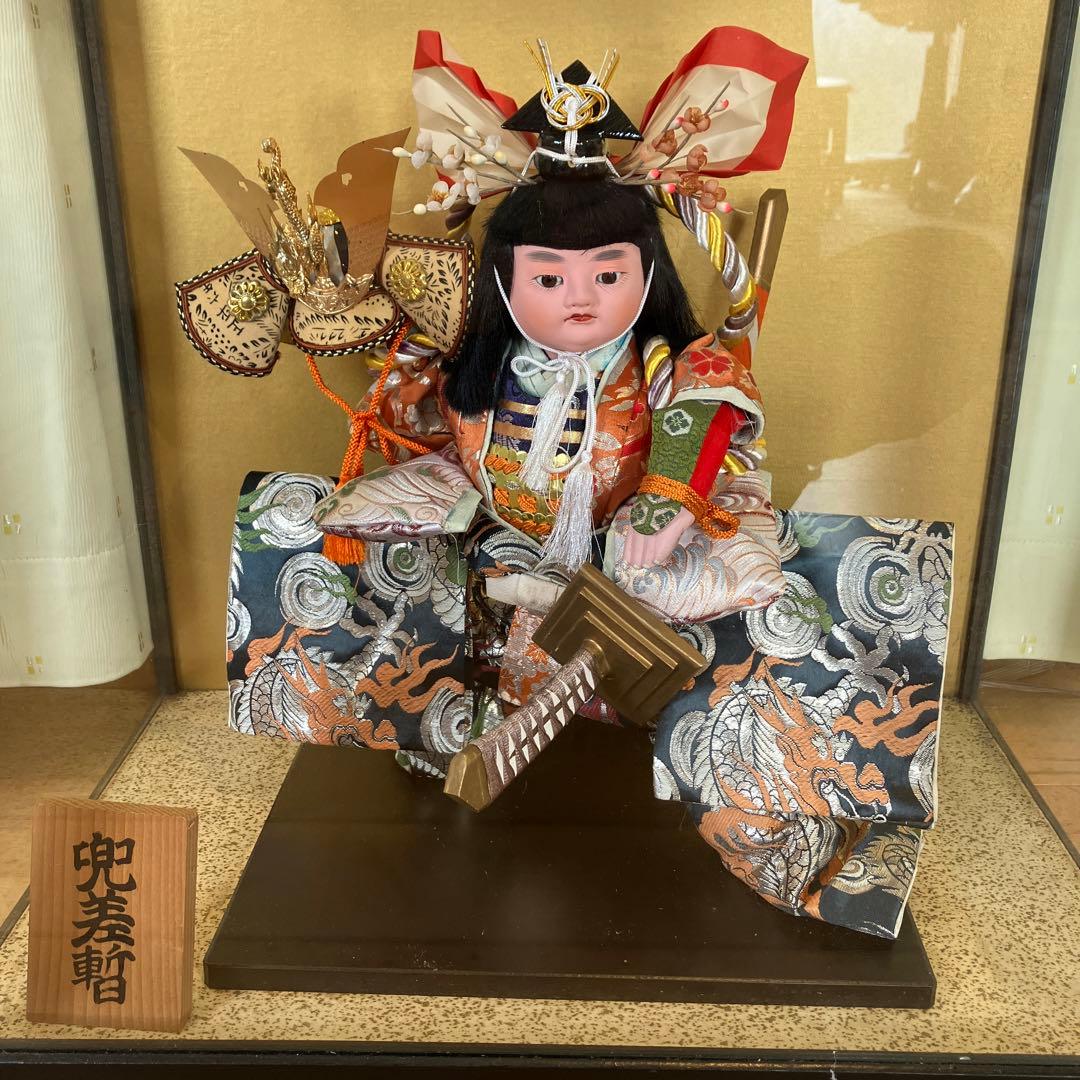 節句の男の子の兜人形