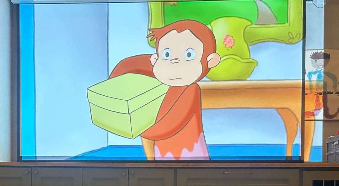 【値下げ】Theaterhouse プロジェクタースクリーン 100インチ