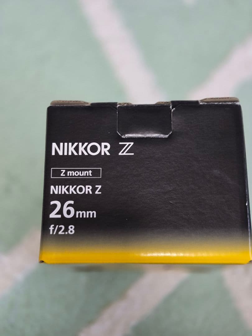 NIKKOR Z 26mm f/2.8 単焦点レンズ フード、元箱、説明書付き