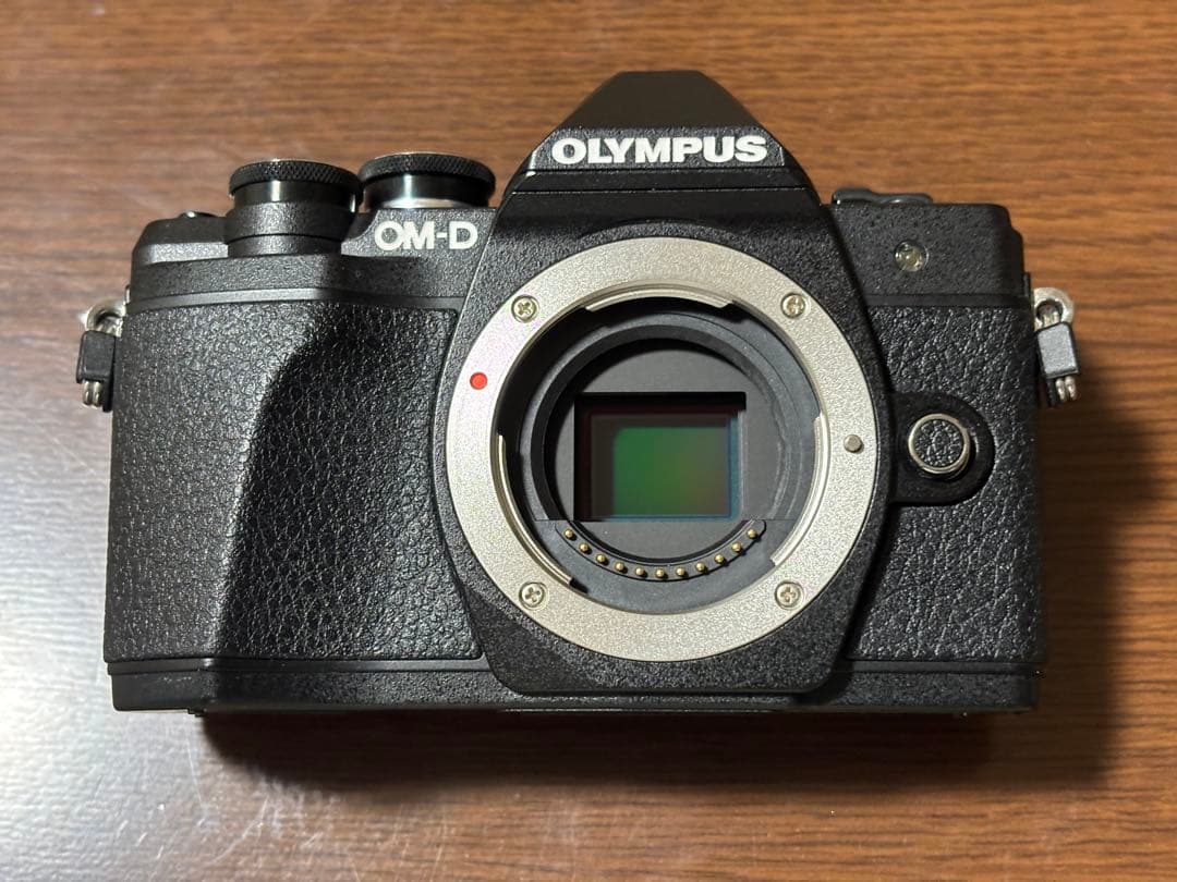 オリンパス OM-D E-M10 Mark III 液晶不良 BCL-1580付