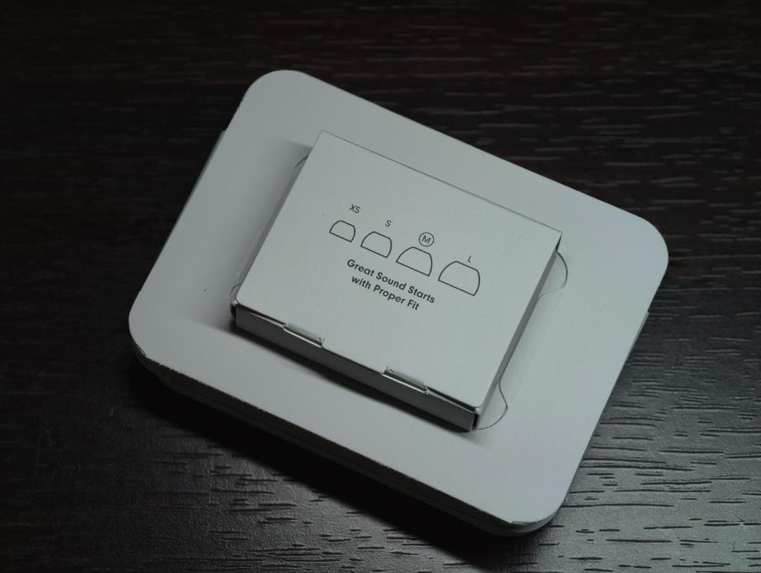 ★新品同様・試着のみ★Beats Solo Buds 完全 ワイヤレスイヤホン