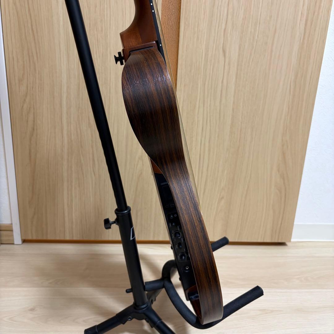 SLG200S NT サイレントギター (ケース・スタンド・ストラップ付き)