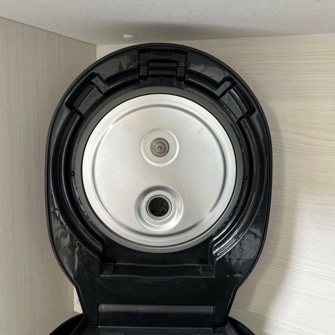 送料込み、￼TIGER JKN-G100炊飯器