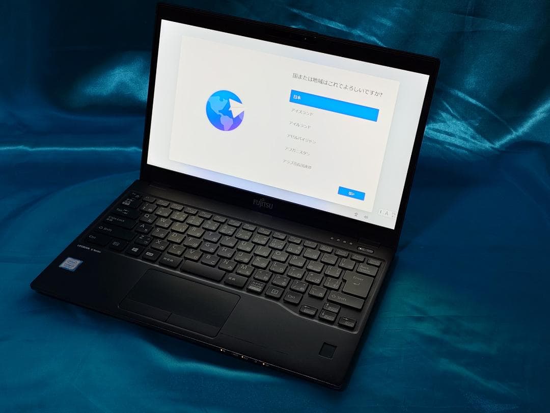 LIFEBOOK U939/A core i7-8665U フルHD メモリ8G