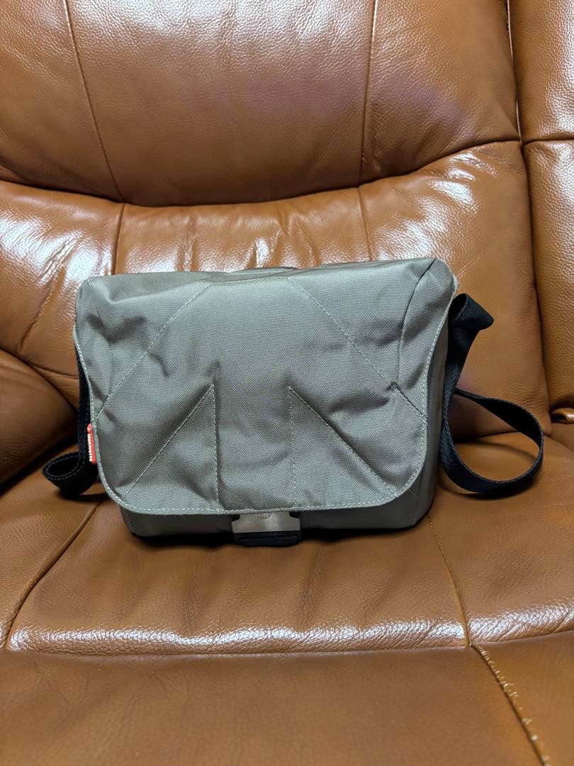 Canon EOS kiss X4 ダブルズームキット 中古