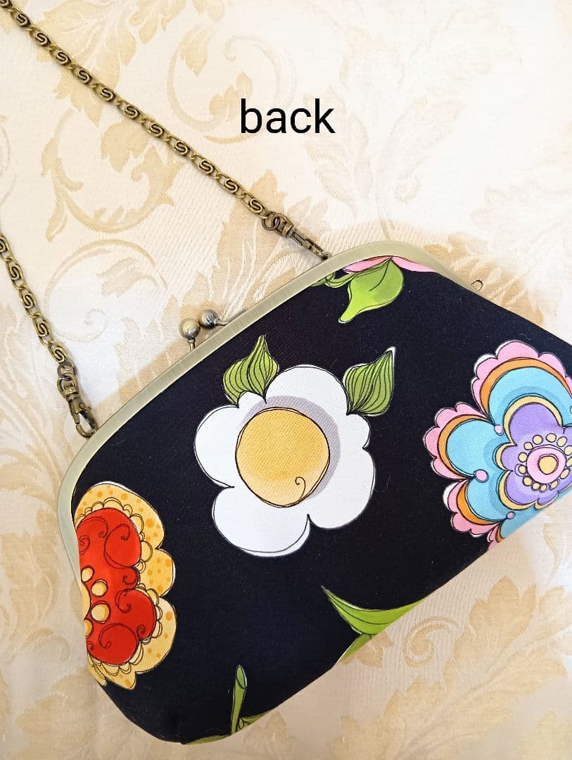 ロラライハリス☆ビーズ刺繍☆親子がま口☆お財布ポーチ☆ハンドメイド