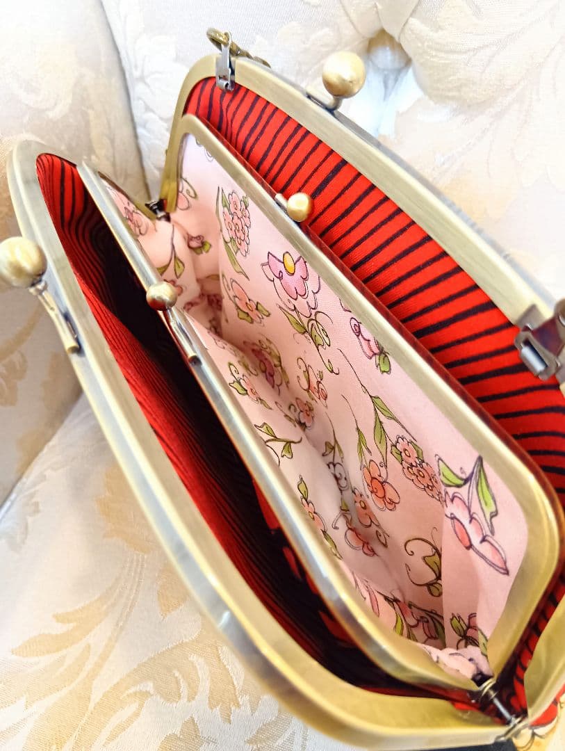 ロラライハリス☆ビーズ刺繍☆親子がま口☆お財布ポーチ☆ハンドメイド