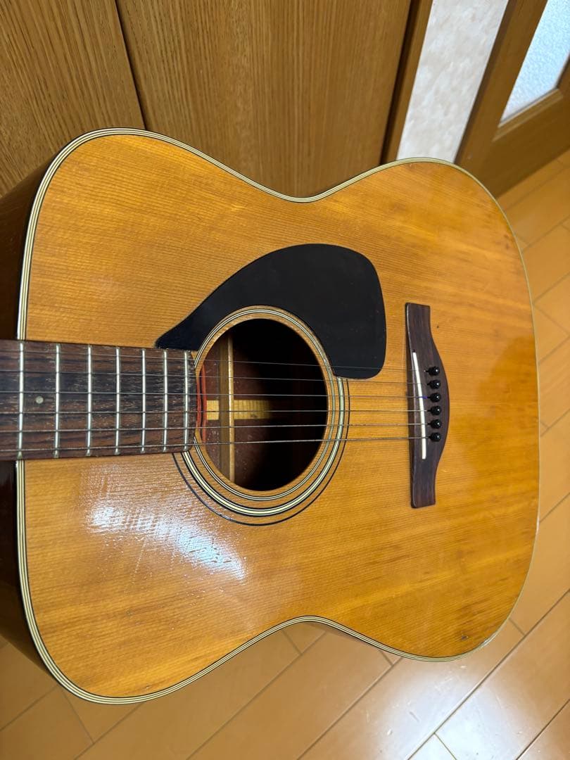 Yamaha FG-180 アコースティックギター ハードケース付き