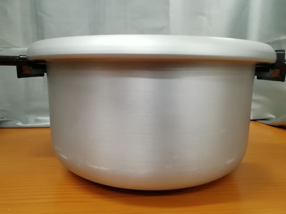 No.203 National 電気圧力鍋 SR-203P