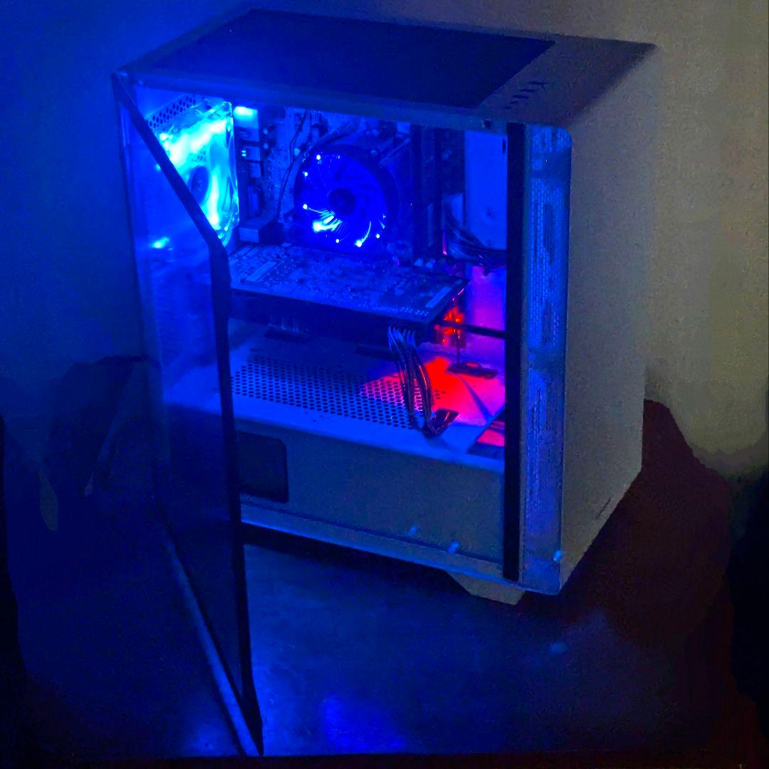 【超美品】スノー ホワイト 強化ガラスパネル Core i5 デスクトップPC