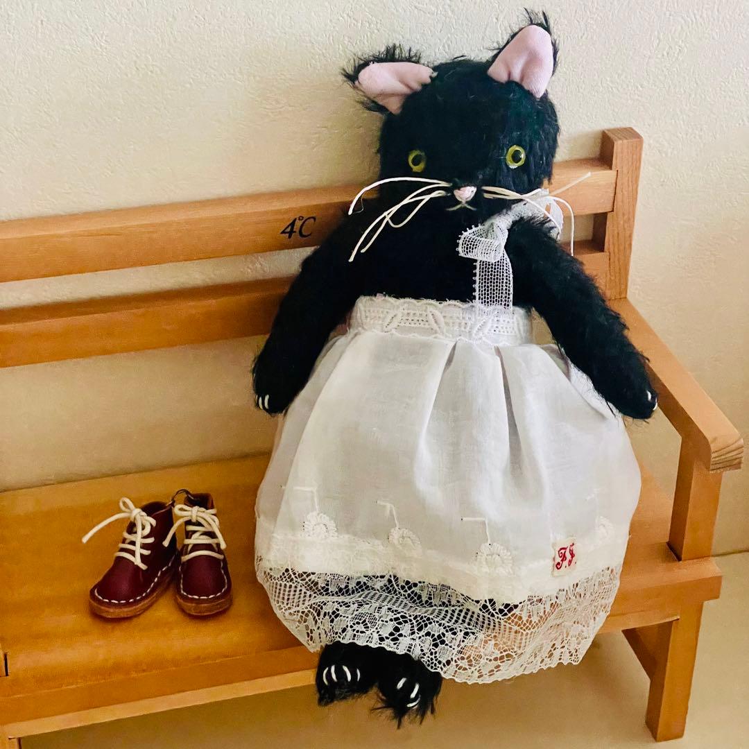 テディキャット　甘えたさんの黒猫ちゃん　テディベア
