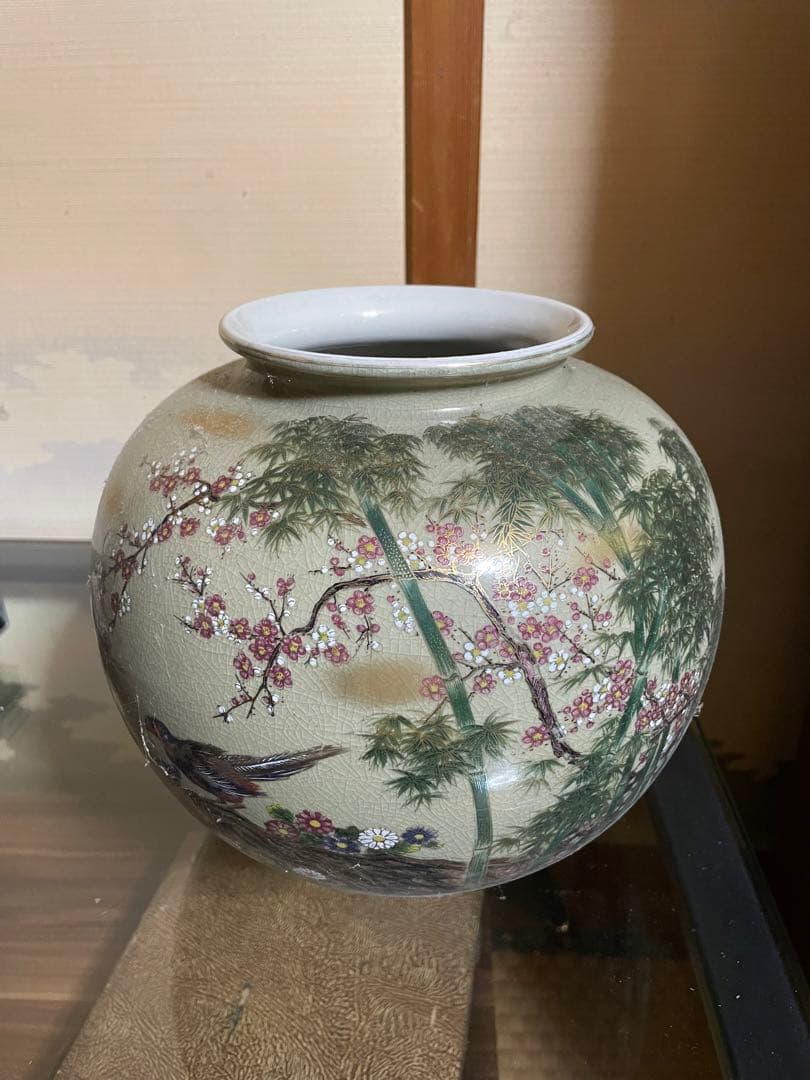 九谷栄利の花瓶