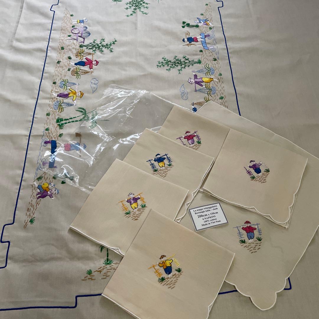 レア　ベトナム　美しい手刺繍　テーブルクロス＆ナプキン　7点　大判　未使用品