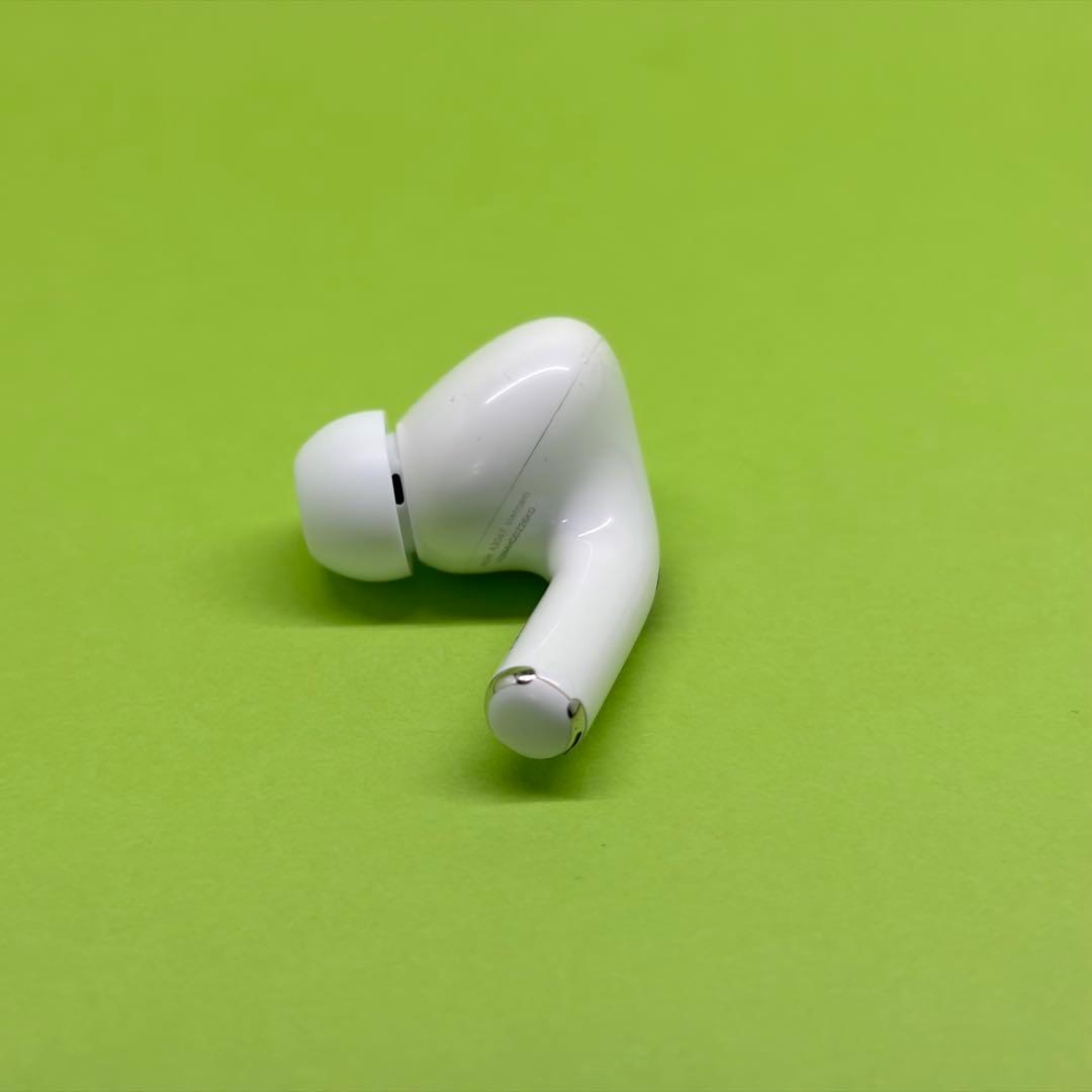 純正AirPods Pro 第2世代 USB-C 右イヤホン 51