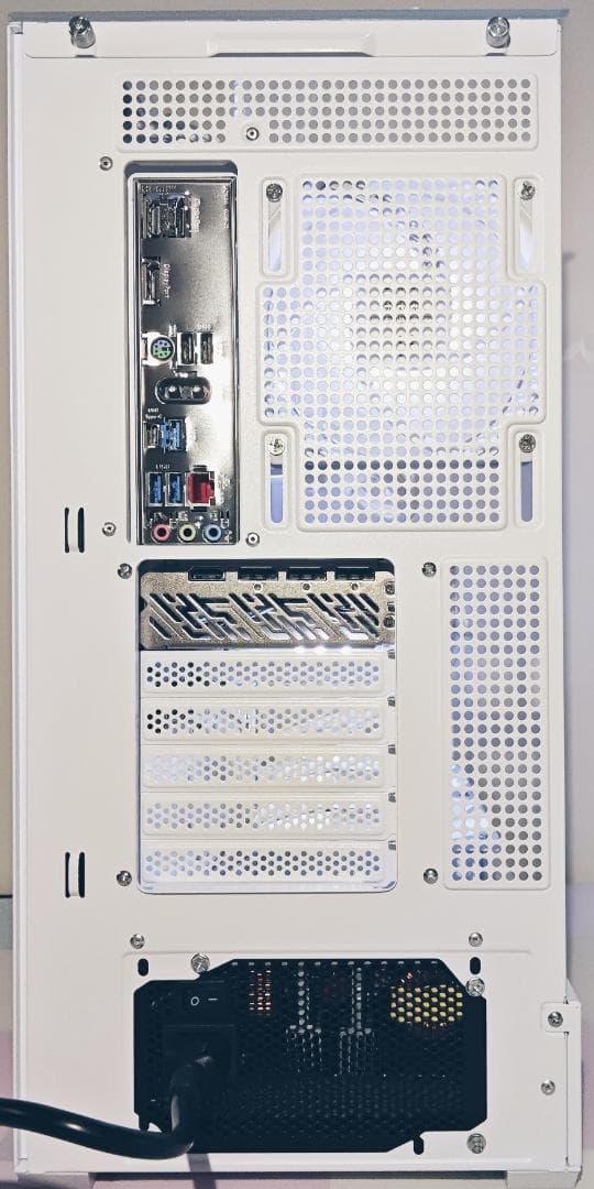 【新品】高性能ゲーミングPC RX9070XT Ryzen7 8700F