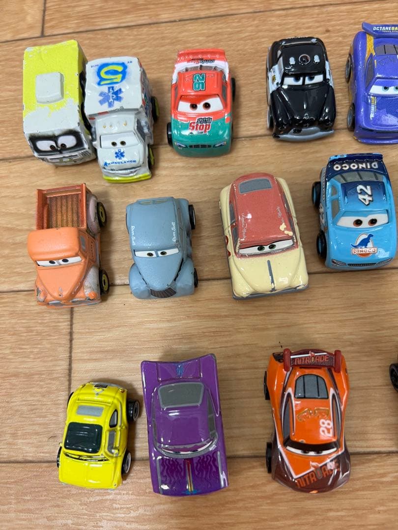 マテル　ミニミニカーズ　レアチックヒックシルバ ー美品！入り。