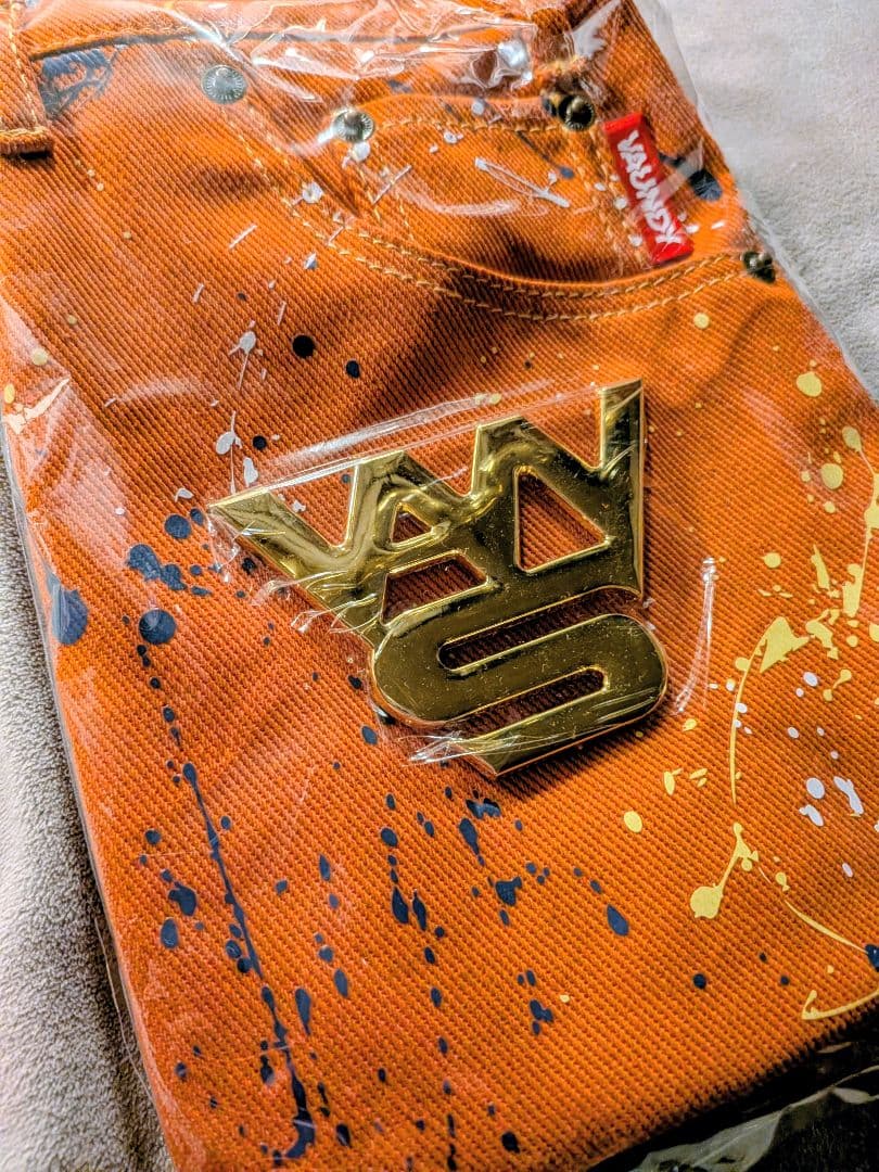 ミュージシャン VAWS premium VAWS Logo pochette Vaundy
