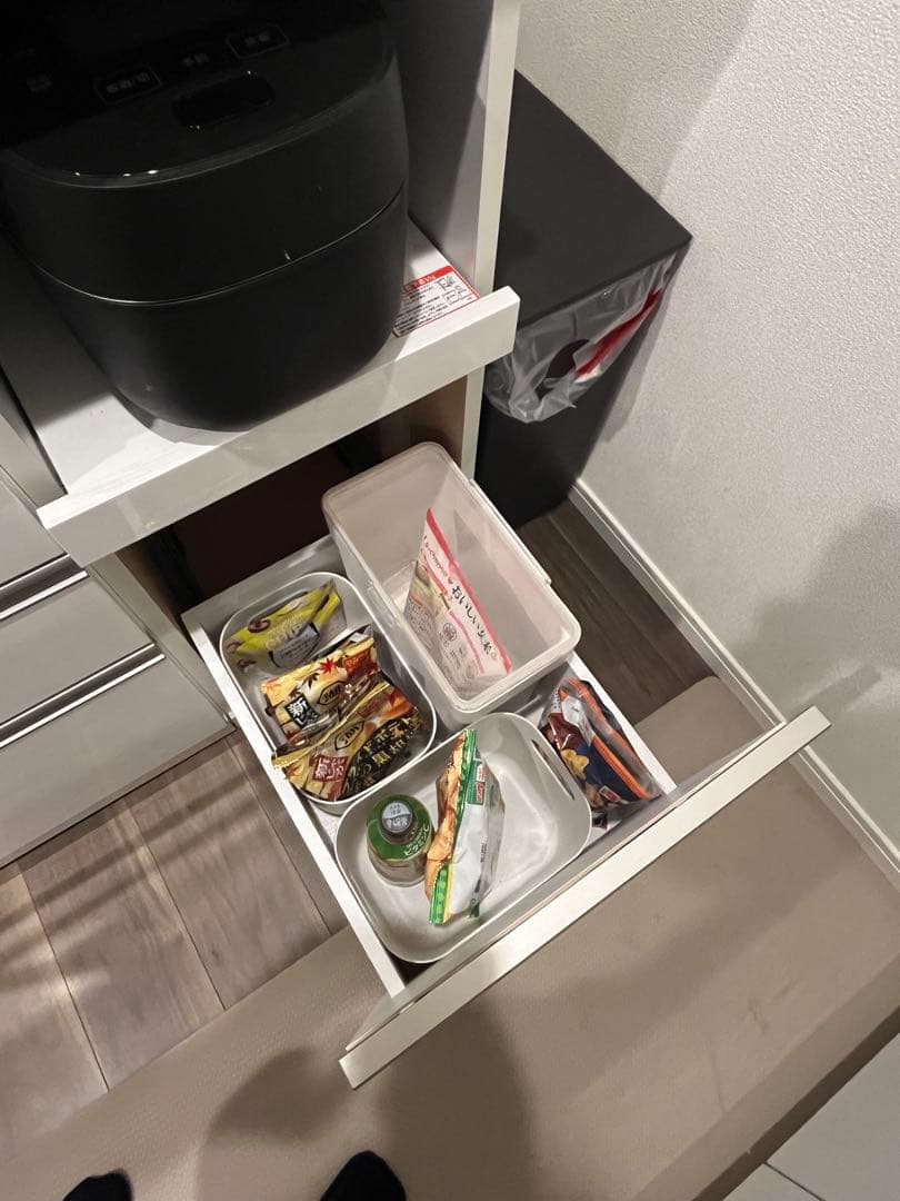 ニトリ　リガーレ　キッチンボード　美品（10/28まで）