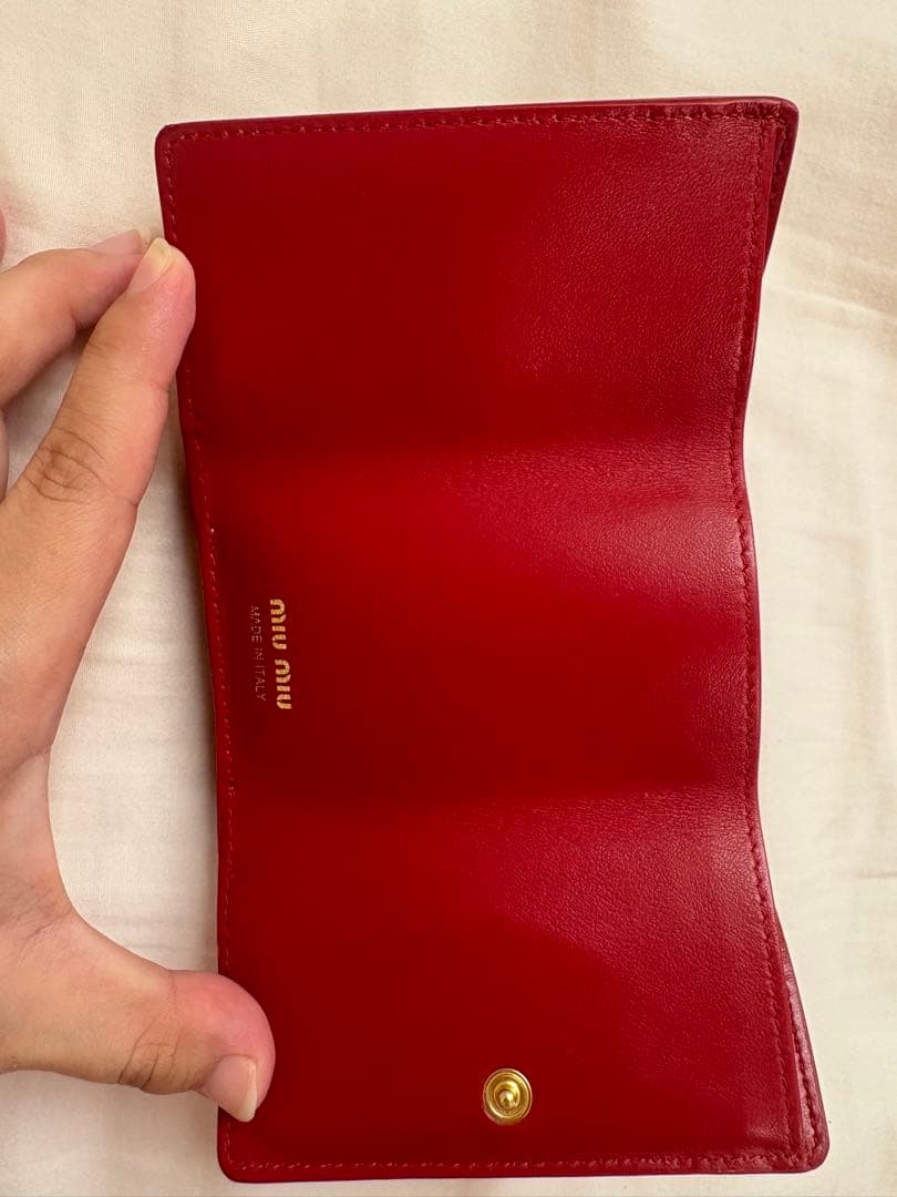 miumiu マドラスチェリー　ウォレット　三つ折り財布　さくらんぼ チェリー