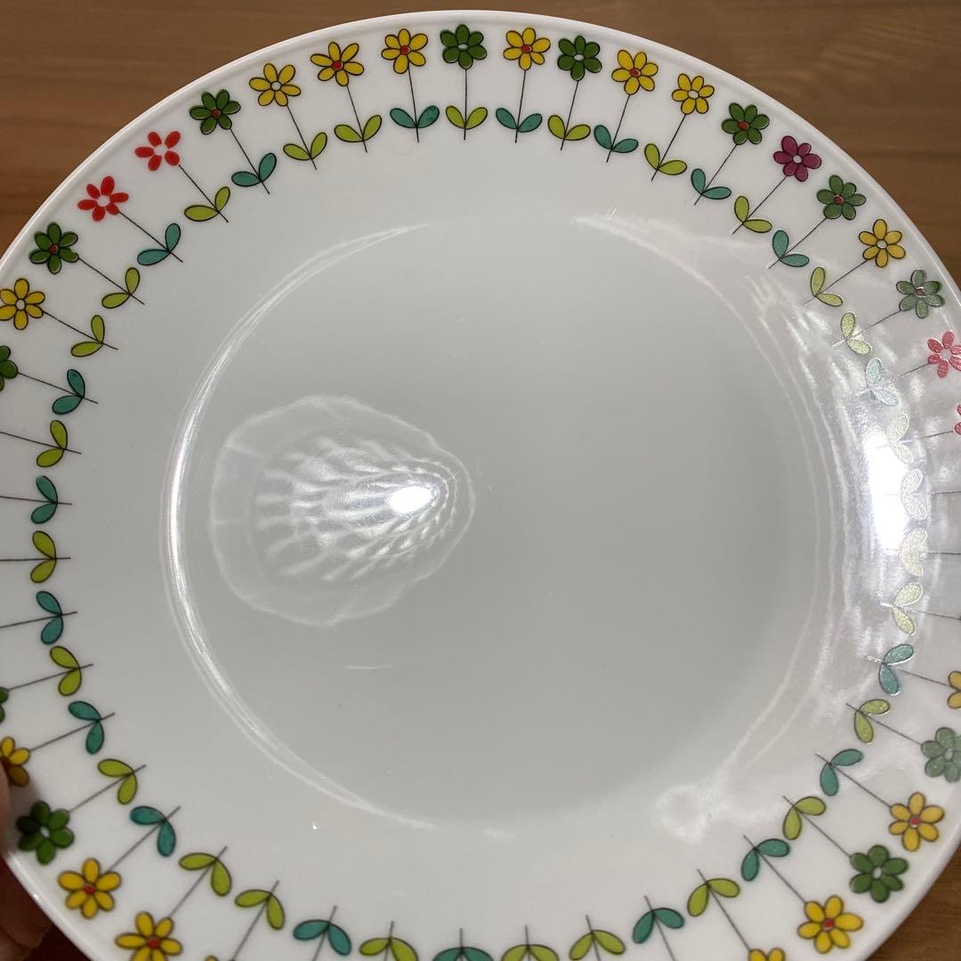 ピエモンテ　エミリオプッチ　ローゼンタール プレート　皿　ケーキ　サラダ