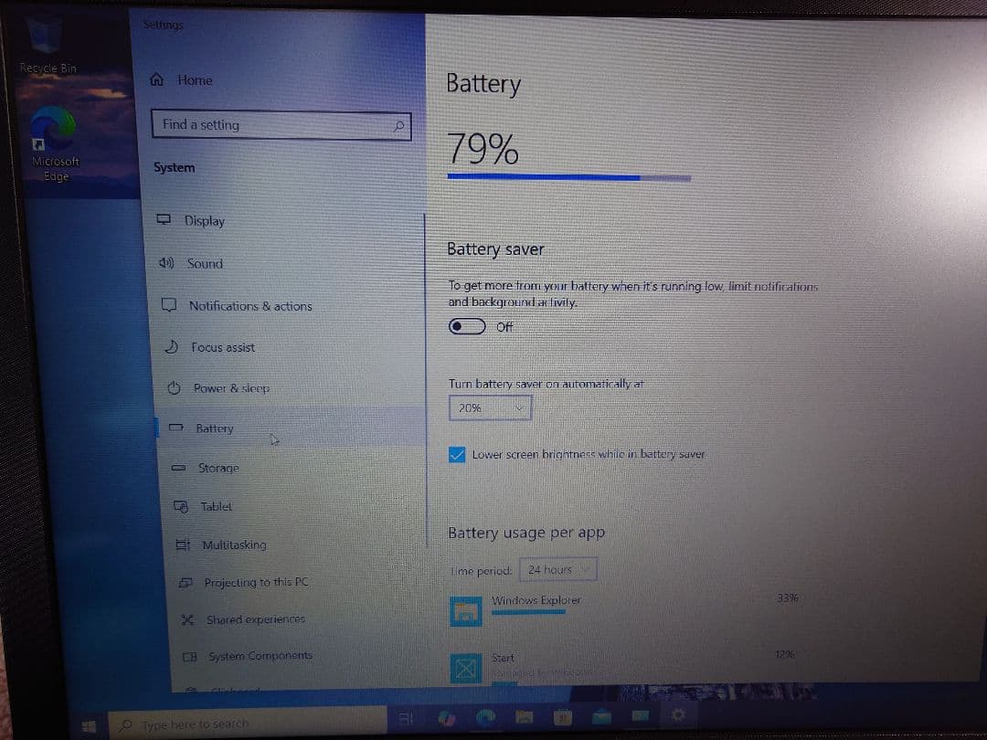 HP ノートパソコン Core i5第8世代。15.6イ ンチ。