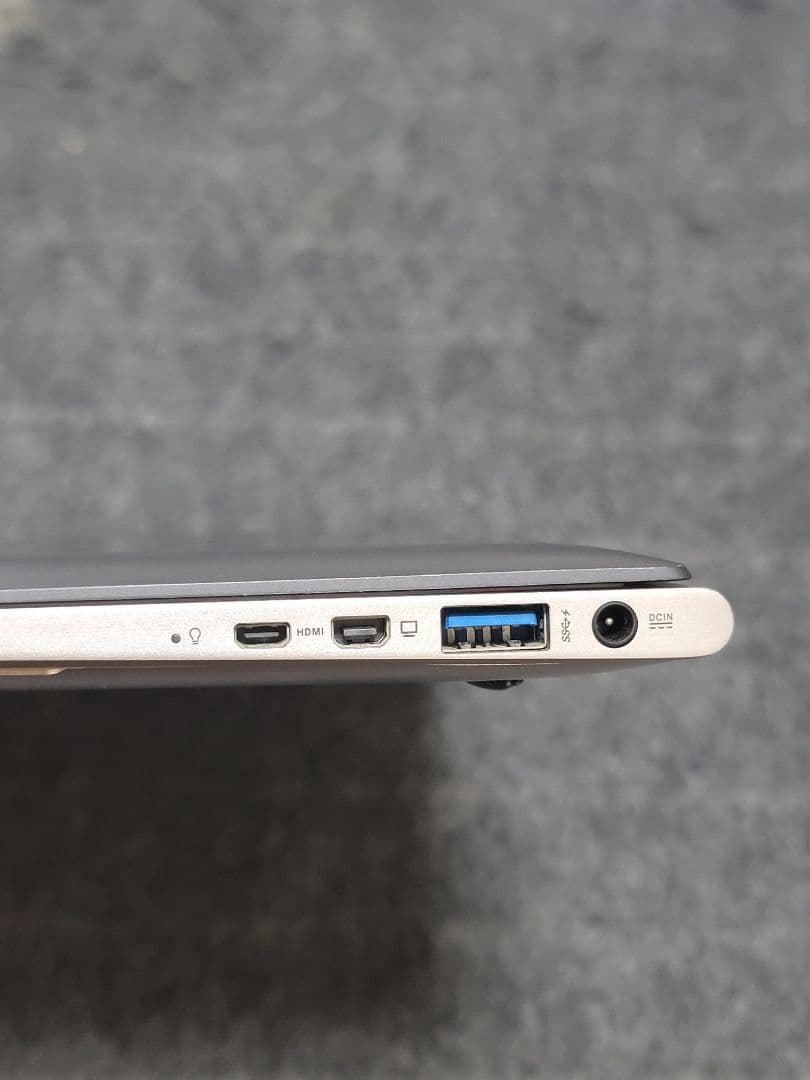 ノートパソコン インテル i7 i7-3517U 動作確認済み